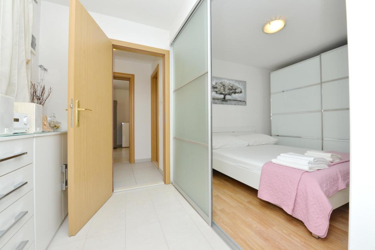 זאדאר Lorena Apartment מראה חיצוני תמונה